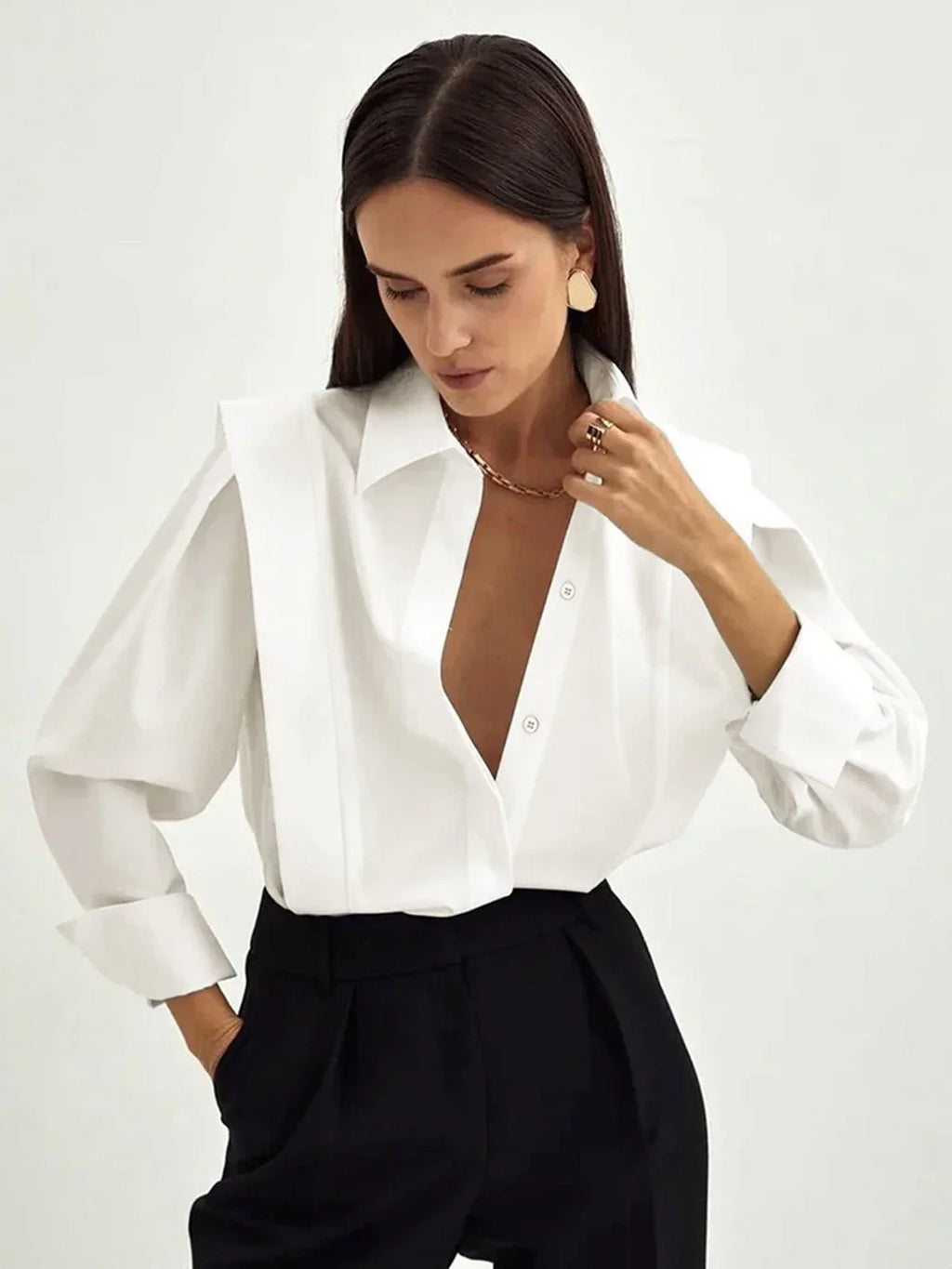 Chemise en tissu respirant femme à boutons multiples pour un style chic en toute occasion - image 2