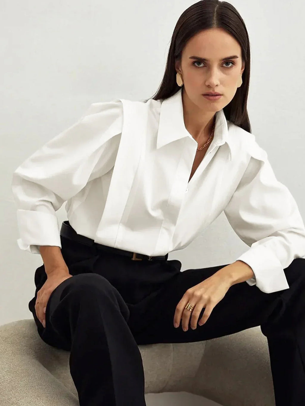 Chemise en tissu respirant femme à boutons multiples pour un style chic en toute occasion - image 4