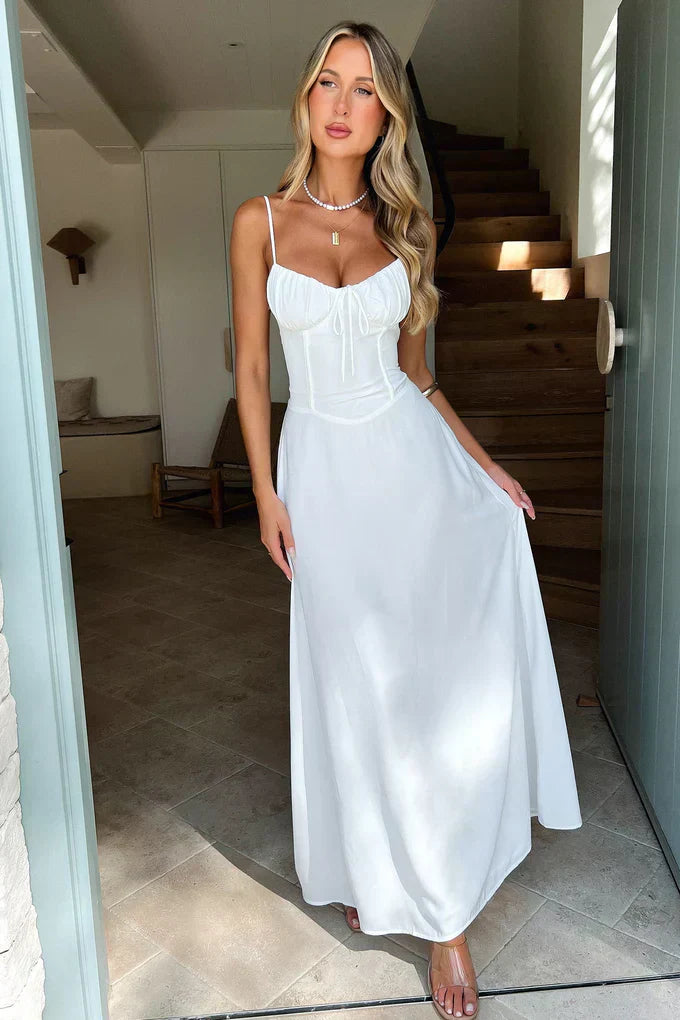 Robe Longue Satinée Élégance Luxe en Dentelle pour Femme - Soirées et Occasions Spéciales - image 2