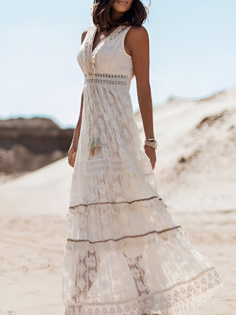 Robe maxi en dentelle romantique pour femme - Idéale pour les journées ensoleillées - image 2